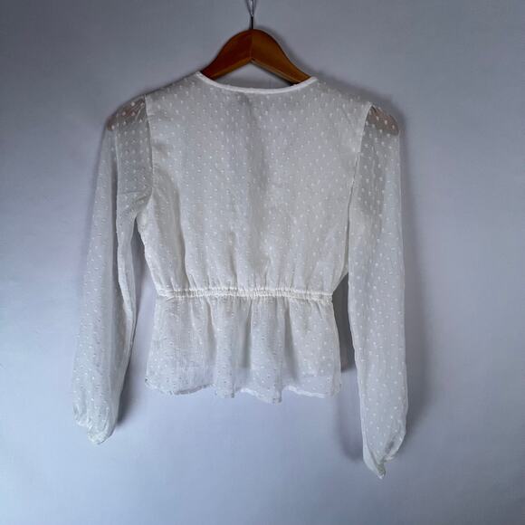 Abercrombie & Fitch Women's Tops Size XS Long Sleeve White Chiffon Blouse - Picture 7 of 7